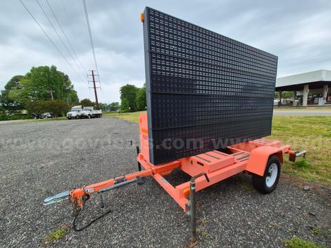 2011 American Signal Message Trailer