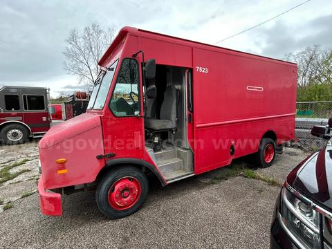 2008 Freightliner MT45 Chassis