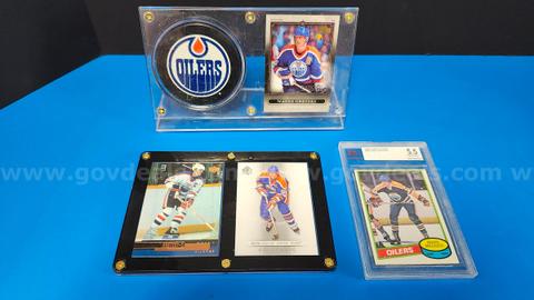 Vintage Edmonton Oilers Memorabilia Lot - Graded Mark Messier Rookie Card & Wayne Gretzky Cards / Puck