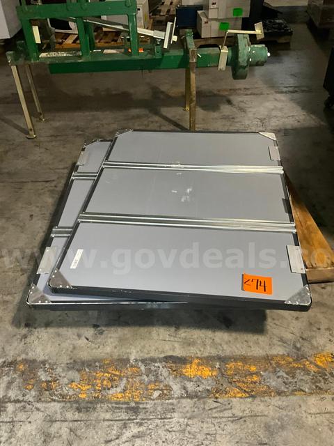 Display Case (2 pcs)