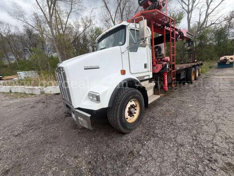Fassi F390SE Drywall Crane Mtd on 2002 Kenworth T800 Tri/A Boom Truck