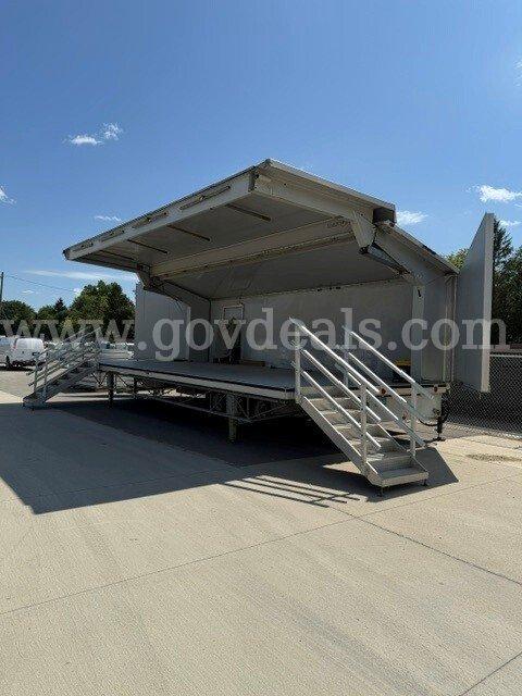 CENTURY SHOWMASTER MOBILE SOUND SHELL