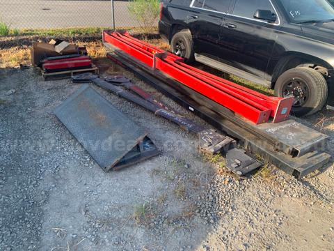 HYDRAULIC LIFT
