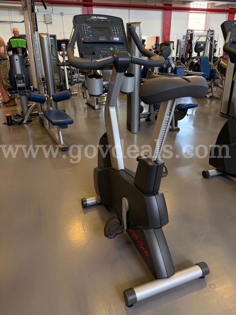 LIFE FITNESS BIKE