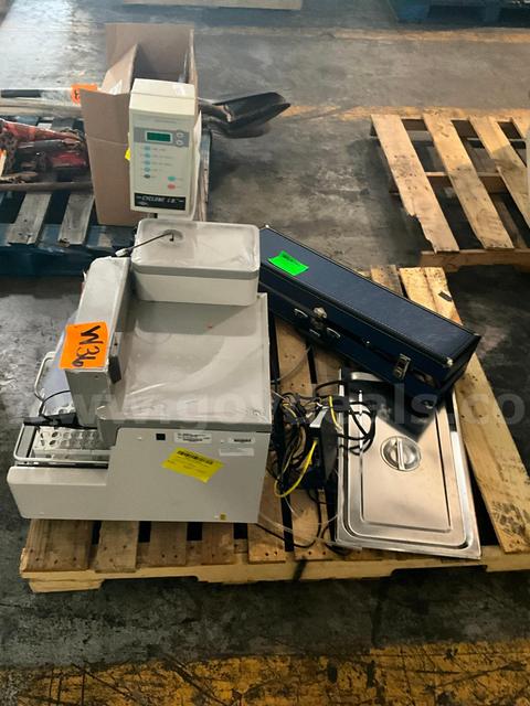 Medical Equipment (3 pcs)