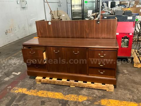 Office Furniture (2 pcs)