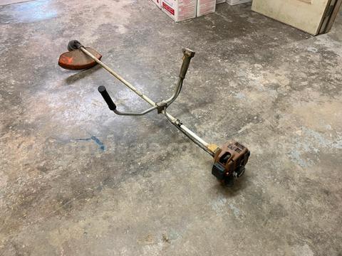 Stihl FS76 trimmer and brushcutter
