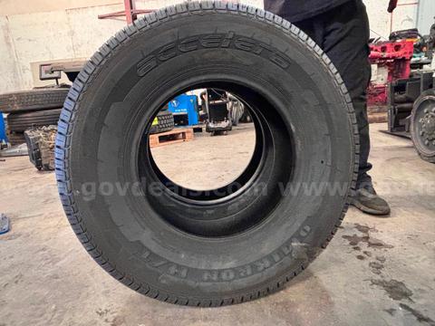 Accelera 245/75R16 120/116R