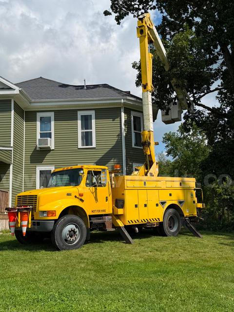 2001 International 4900