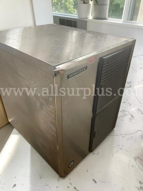 Hoshizaki KM-520MAJ Commercial Ice Maker – Cube Style – 500+ lb Production Capacity