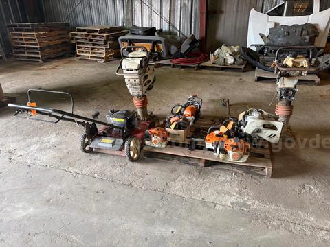 Assorted Lawn Equipment - Parts Only