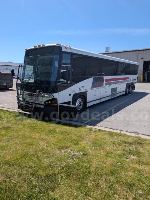 2015 MCI D4500