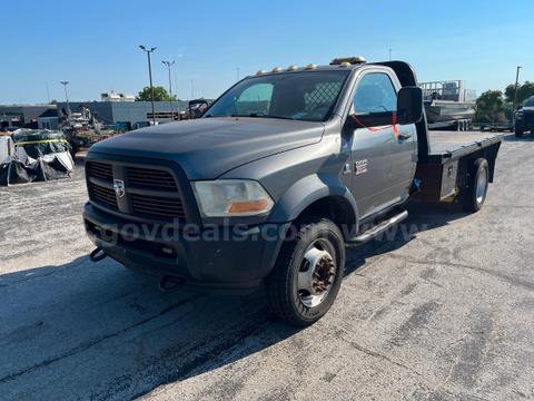 2012 Dodge Ram 5500 4WD Flatbed Truck