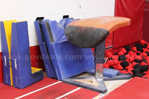 AAI Gymnastics Vault Table (Lot UU)