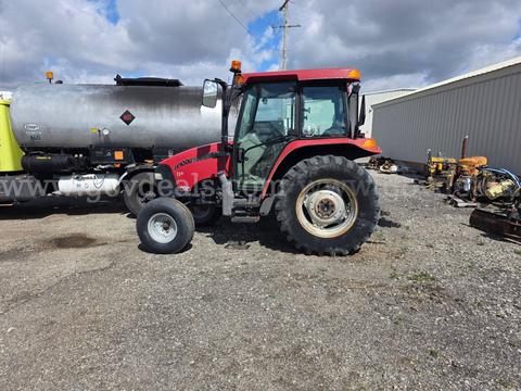 2003 CASE IH JX100U Tractor