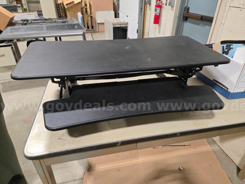 FLEXISPOT Standing Desk Converter (Anchorage, AK)
