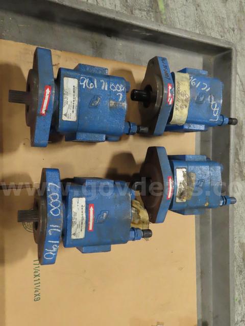 4 heavy duty hydraulic motors