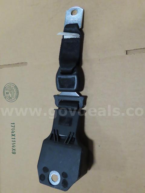 Operators seatbelt assemblies