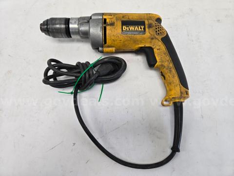DeWalt 1/2" VSR Drill (Anchorage, AK)