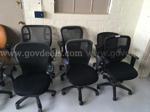 6x Office Chairs
