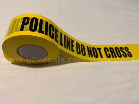 Big roll “POLICE LINE DO NOT CROSS” * WILL SHIP*