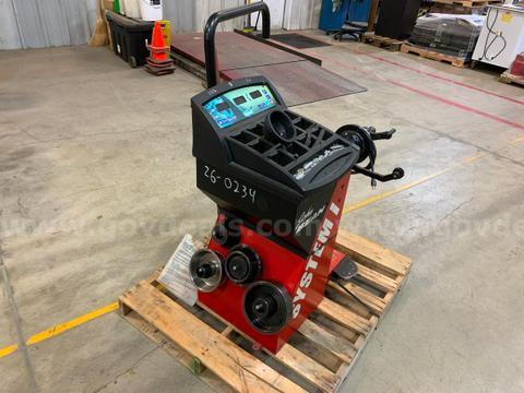 Pallet With Snap-On EEWB504D Wheel Balancer (ID #45899) (I10-1R) (26-0234-1) 405