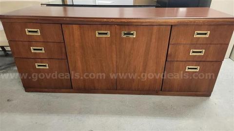 Credenza w/matching overhead cabinet
