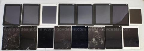 Lot of (16) Apple iPads – Mixed Models & Generations – Reset & Activated