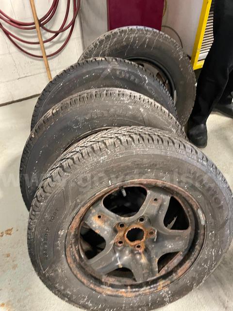 Set of 4 Goodyear Ultra Grip Winter Tires on Rims