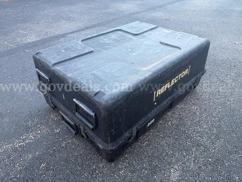 U.S. ARMY Military HARD TRANSPORTATION CASE WITH WHEELS "REFLECTOR" HUGE SIZE COLOR BLACK USED