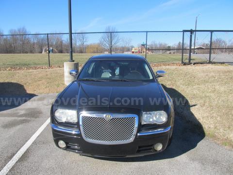 2005 CHRYSLER 300 HEMI