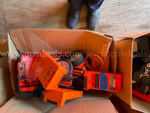 Flash light for parts