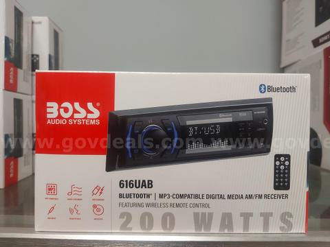 Boss 616UAB Digital Media Receiver Radio with Bluetooth