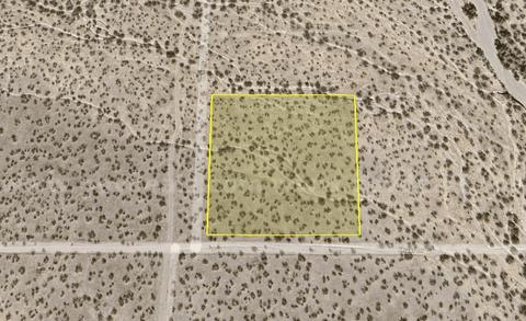 2.21-Acre Lot in Kingman, AZ