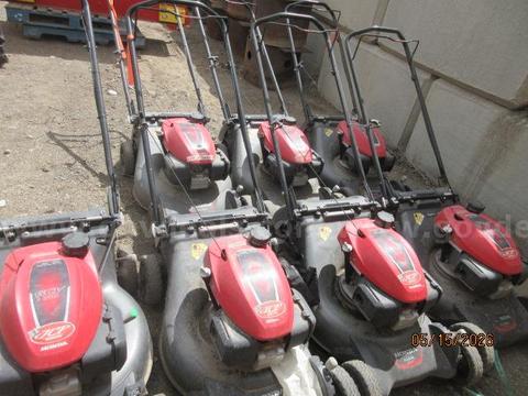 Lot of 7 Honda Mowers