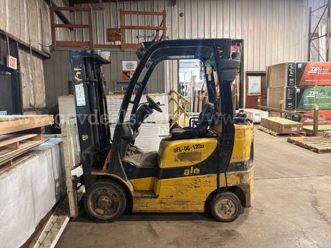2006 Yale GLC050VXNVSE083 Cushion Tire Forklift -Inoperable