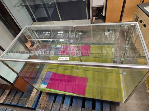 Glass Display Case Counter