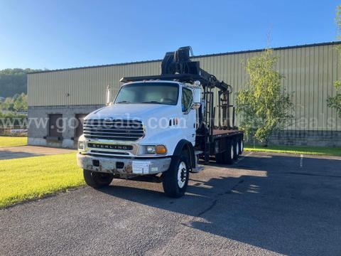 HIAB 235K Knuckle Boom Mtd on 2005 Sterling L9500 Tri/A Boom Truck