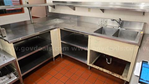 Commercial L Shape Dish Table