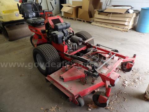 Gravely PM320 HD Riding Mower