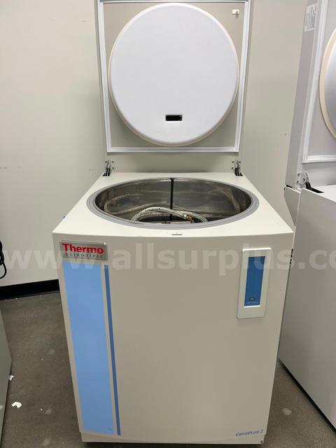 Thermo Scientific 7402 Cryogenic Freezer, 200L *No Reserve*