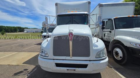 2013 Kenworth T270 S/A Box Truck-Inoperable