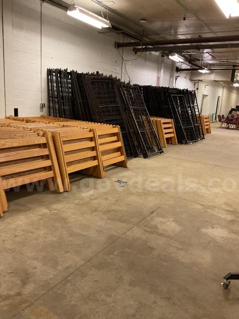 Lot of bed frames/ends