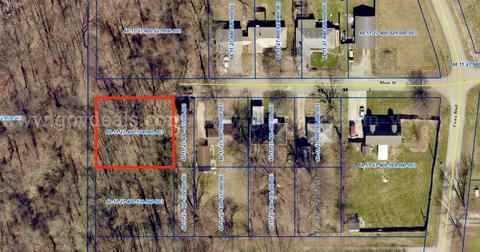 Residential City-lot in Anderson, IN, 35.7 Miles North-East of Indianapolis