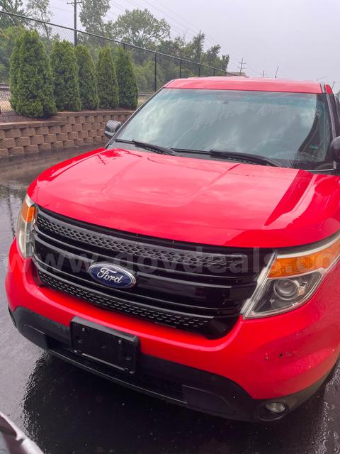 2015 Ford Explorer