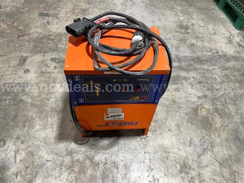 Eagletronic heavy-duty forklift / industrial battery charger 24 V DC