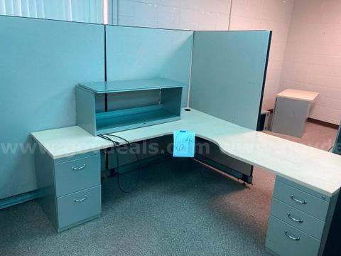 2 L shaped desk
