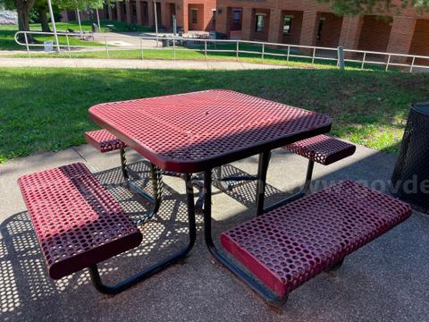 46"x46" Rubber Coated Picnic Table