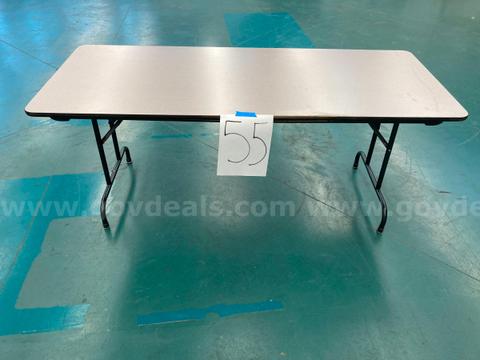 26 rectangular tables
