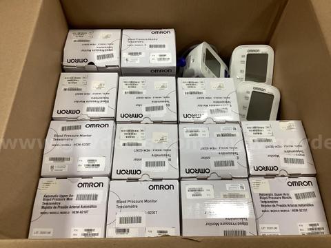 16 Omron Blood Pressure Monitor HEM-9200T
